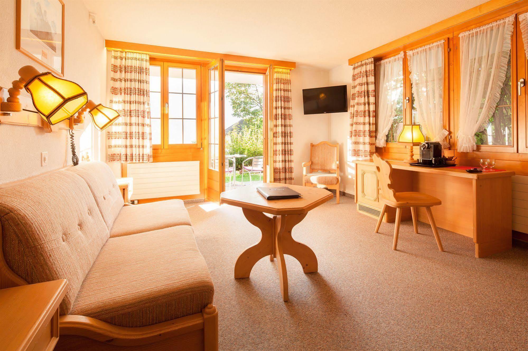 Alpenhof Hotel Гринделвалд Екстериор снимка