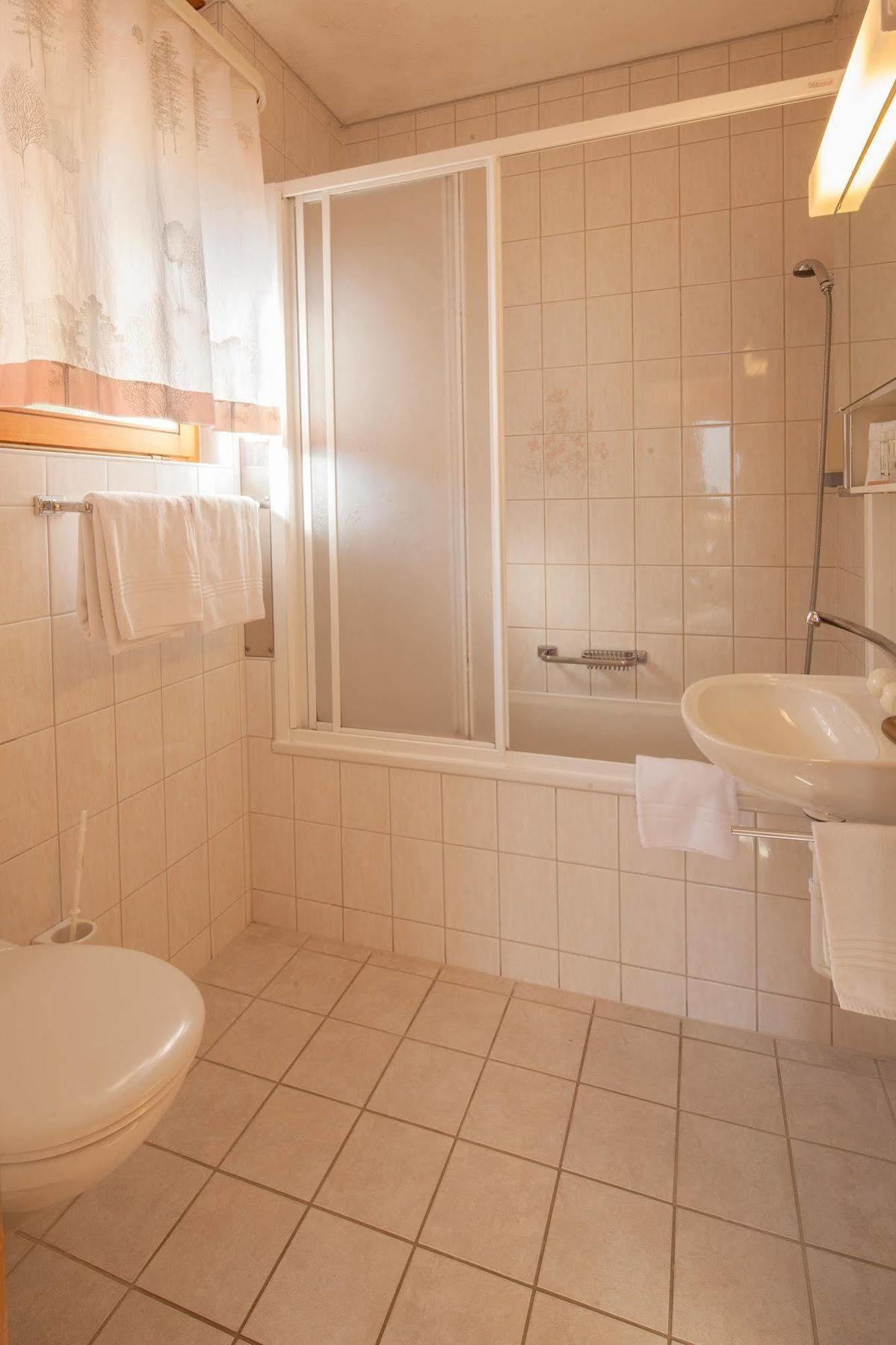 Alpenhof Hotel Гринделвалд Екстериор снимка